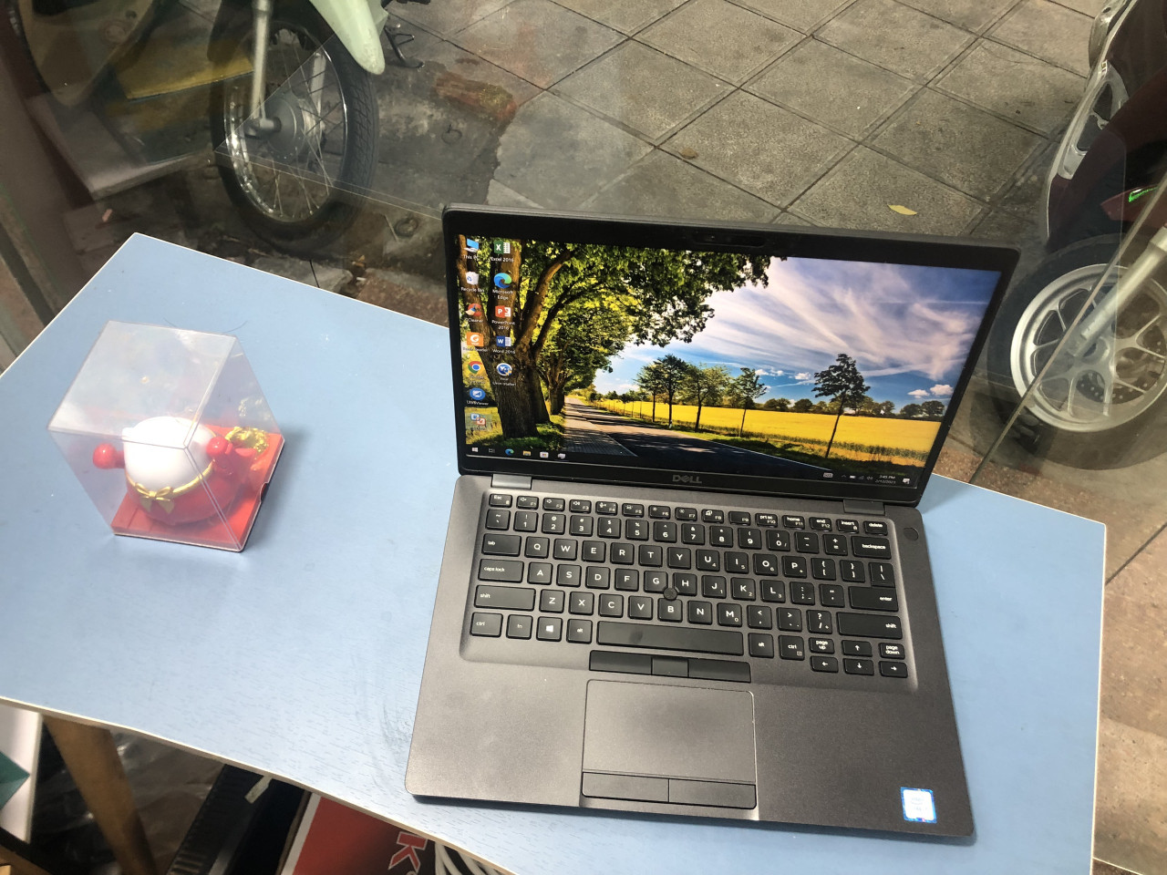 Dell Latitude 5400