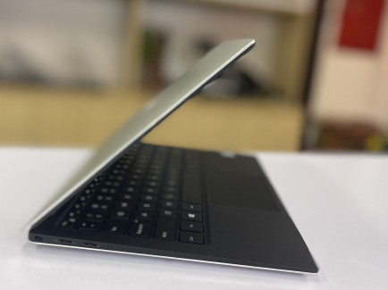 Dell XPS 13 9370